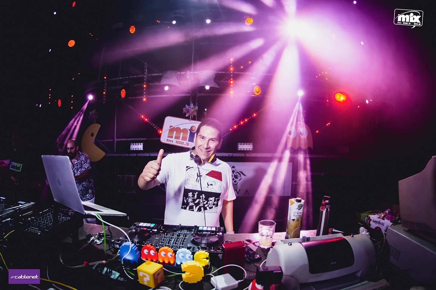 Mix FM's I Love the 90s with Dino G Vol. 10 — photo 96