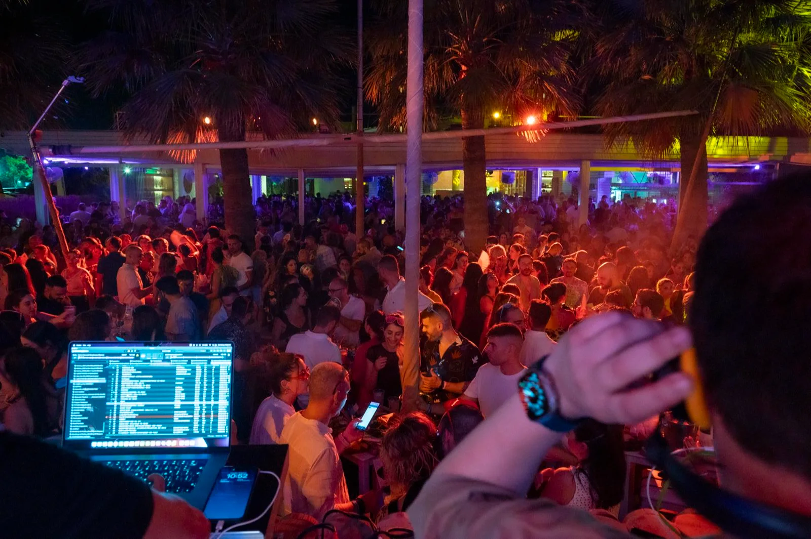 Mix FM's I love the 90s with Dino G - Vol. 11.5 (Larnaca) — photo 32