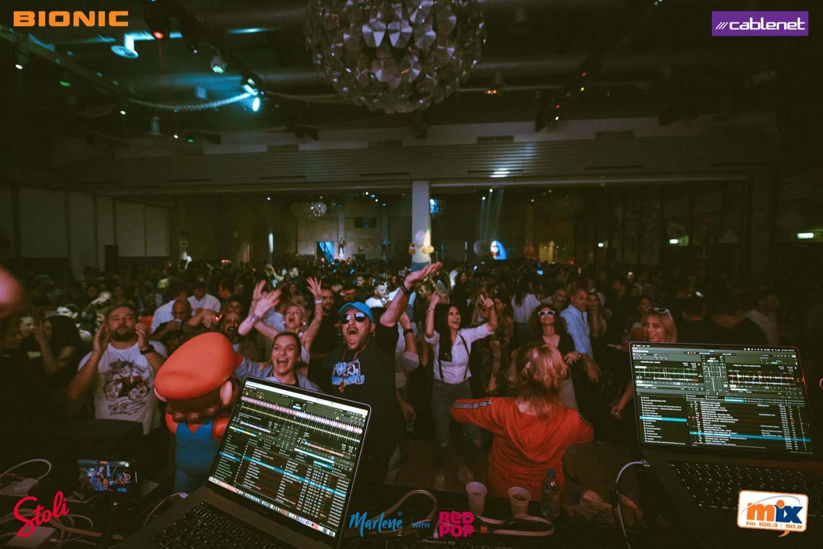Mix FM's I love the 90s with Dino G - Vol. 11 (Limassol) — photo 22
